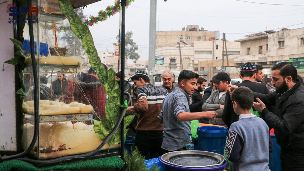  أسواق مدينة الباب بريف حلب في اليوم الأول من شهر رمضان المبارك. 